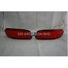 Toyota Harrier ACU30 04-06 Red LED Bumper Lamp